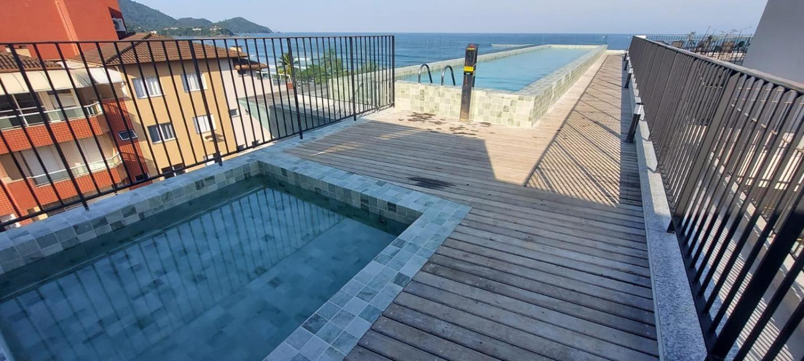 Residencial Bambu, Frete Mar Apartamento
